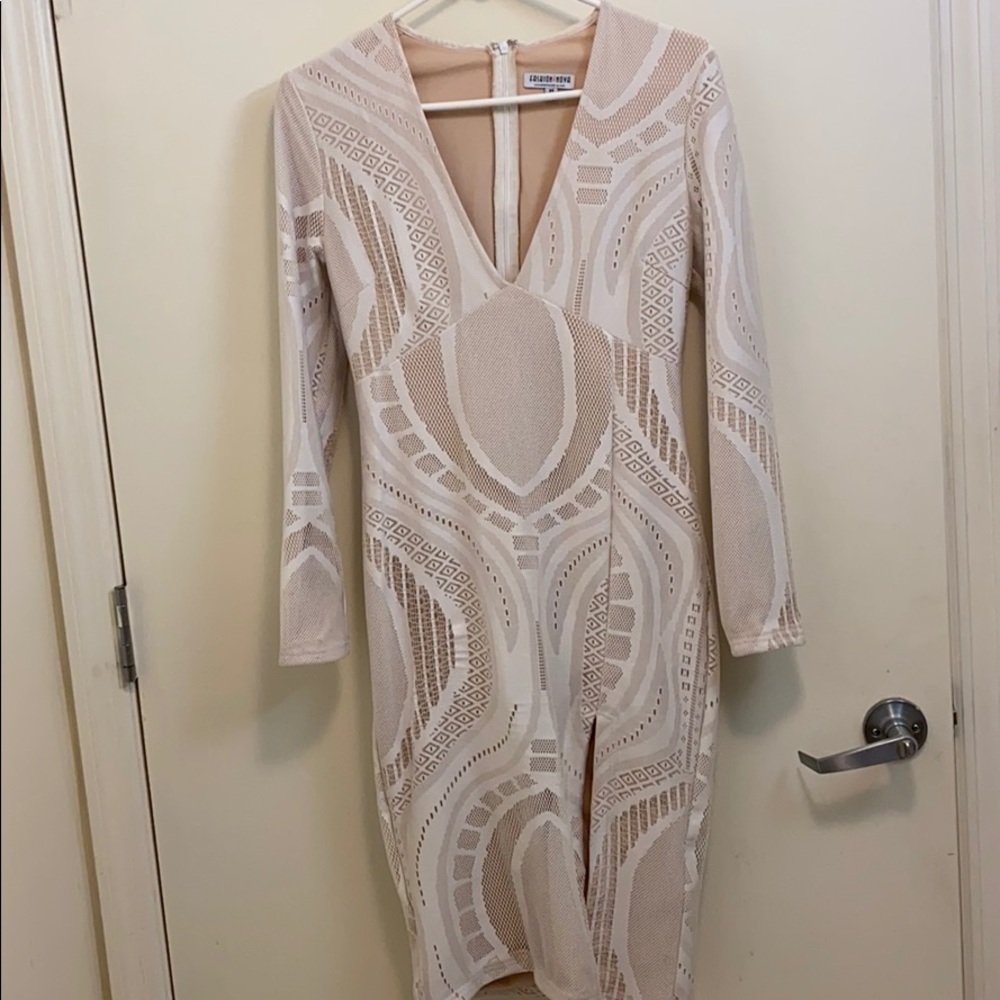 Long sleeve leg slit dress size M